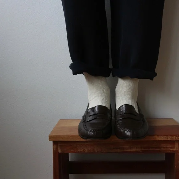 [Sold] Vintage 1970’s Celine Mahogany Leather Loafers - Picture 4 of 8